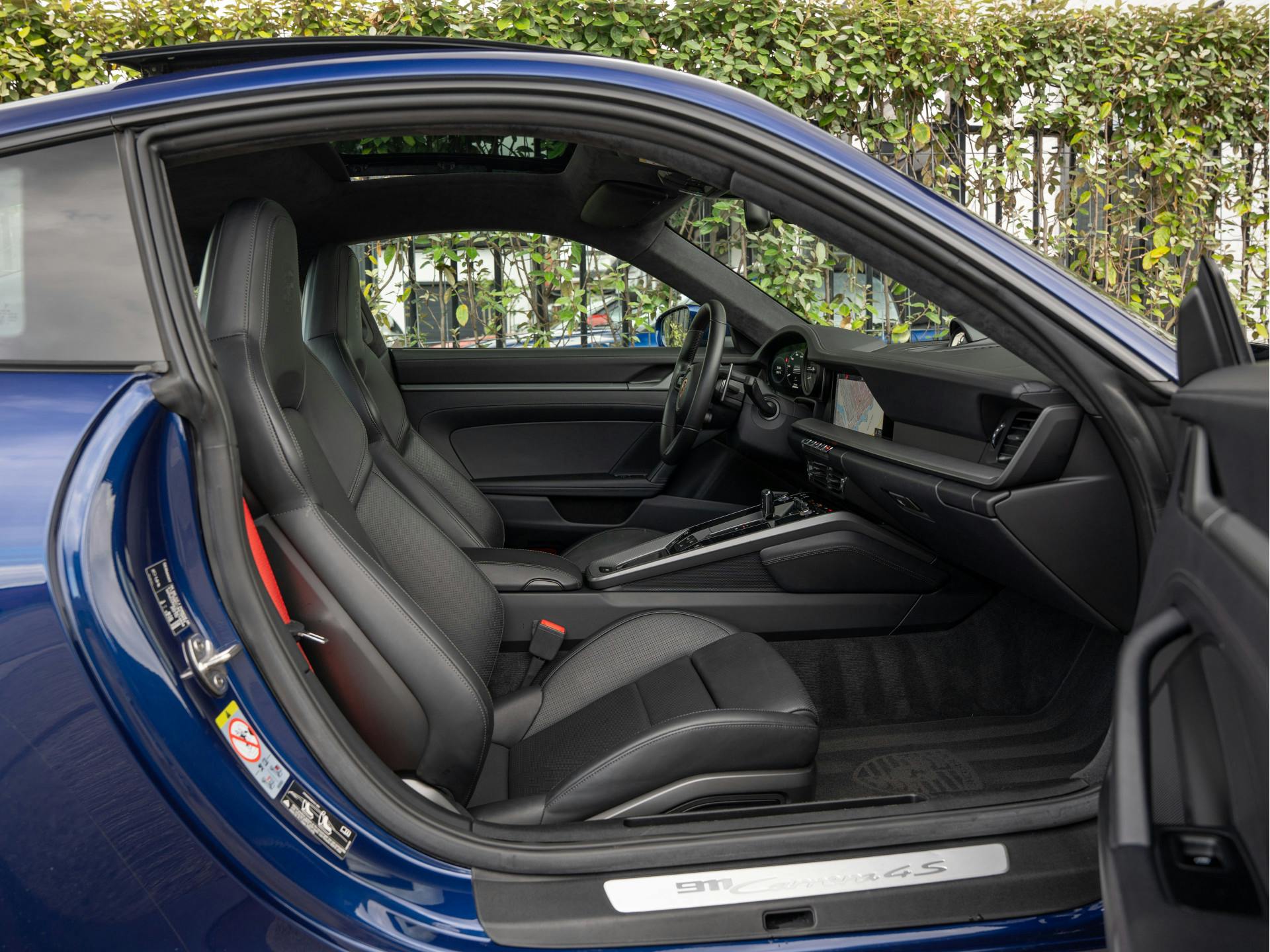 Porsche 911 3.0 Carrera 4S | Vierwielbesturing | Sport-Design | Bose | Sport-uitlaat